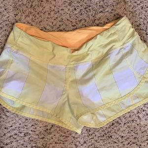 Lululemon shorts size 6